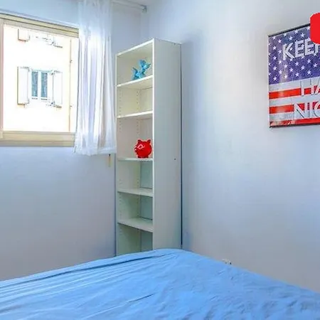 3 Pieces Sonice Au Centre De Apartament Nicea